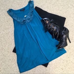 NWT teal Banana Republic ruffle trim tank blouse!